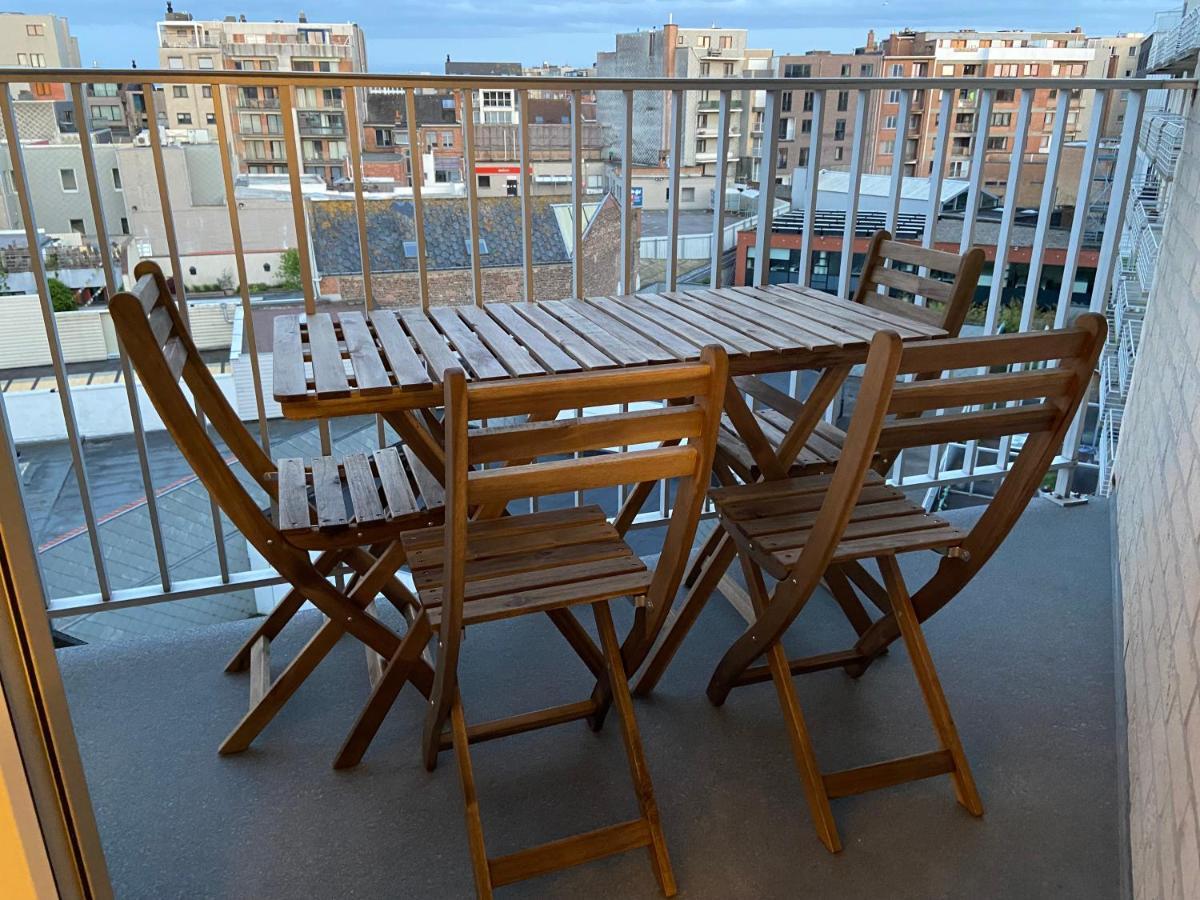 Vakantieappartement Oostende Met Priveparking Dış mekan fotoğraf