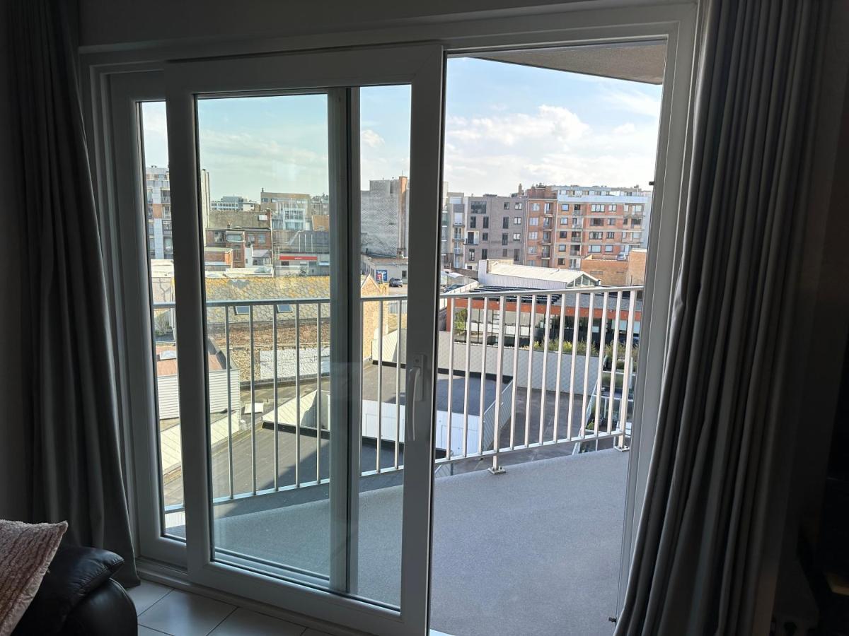 Vakantieappartement Oostende Met Priveparking Dış mekan fotoğraf